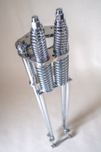 Load image into Gallery viewer, Offset Northern Springer