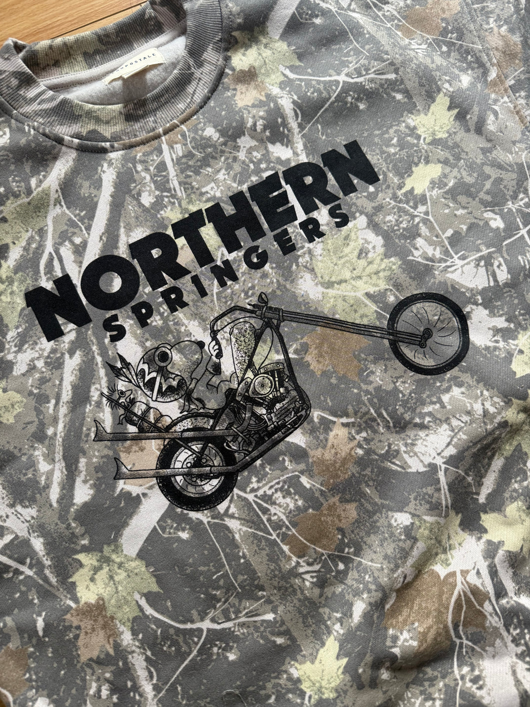 PEANUTS Camo Crewneck