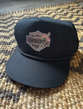 Load image into Gallery viewer, Northern Pink Badge Hat
