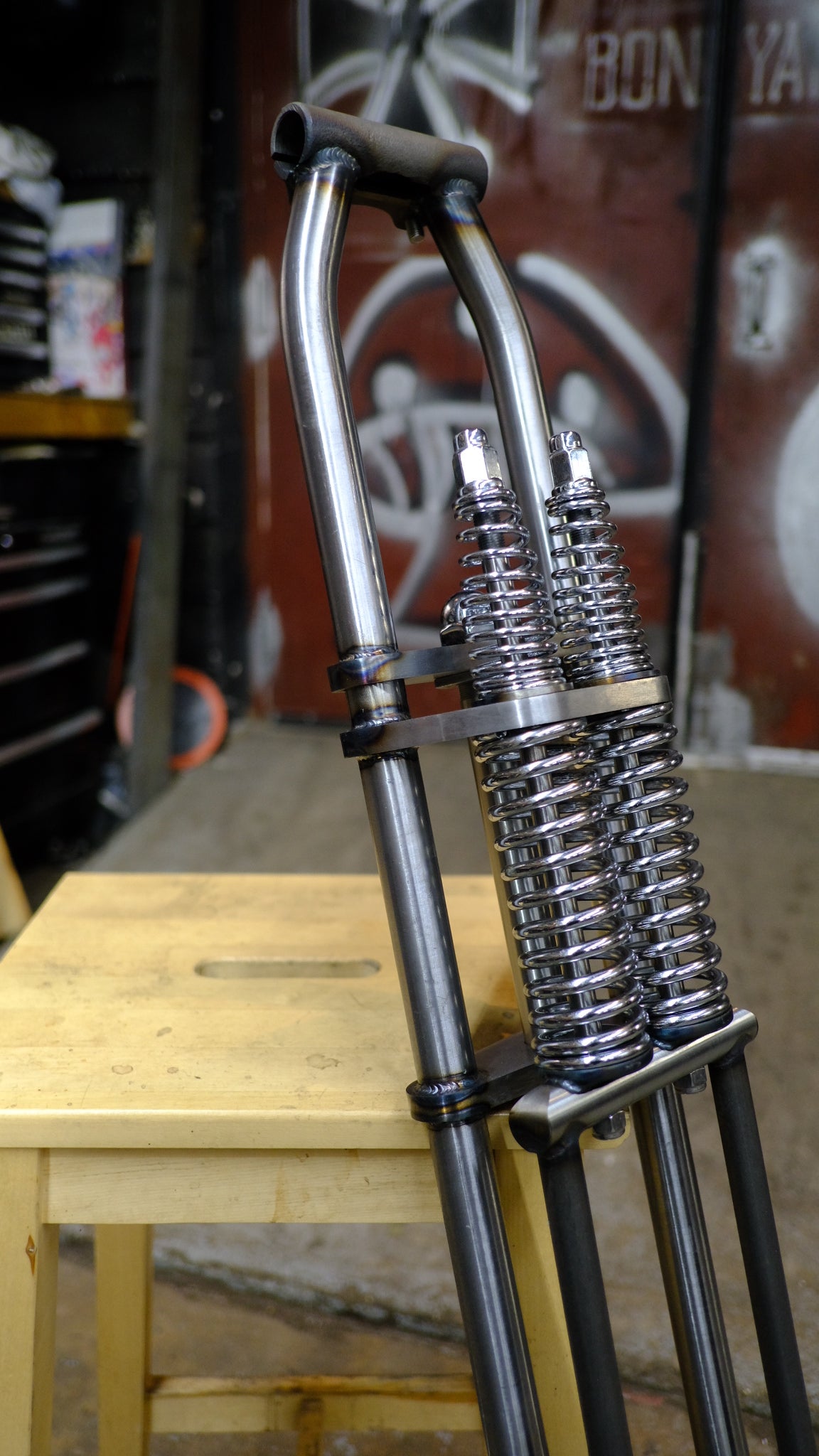 Northern Springer Northern “One Piece” Inline Springer – Northern Motorcycle Supply